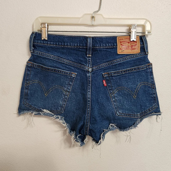 Dark blue 501 Levi's shorts‎ size 25 - Picture 2 of 10